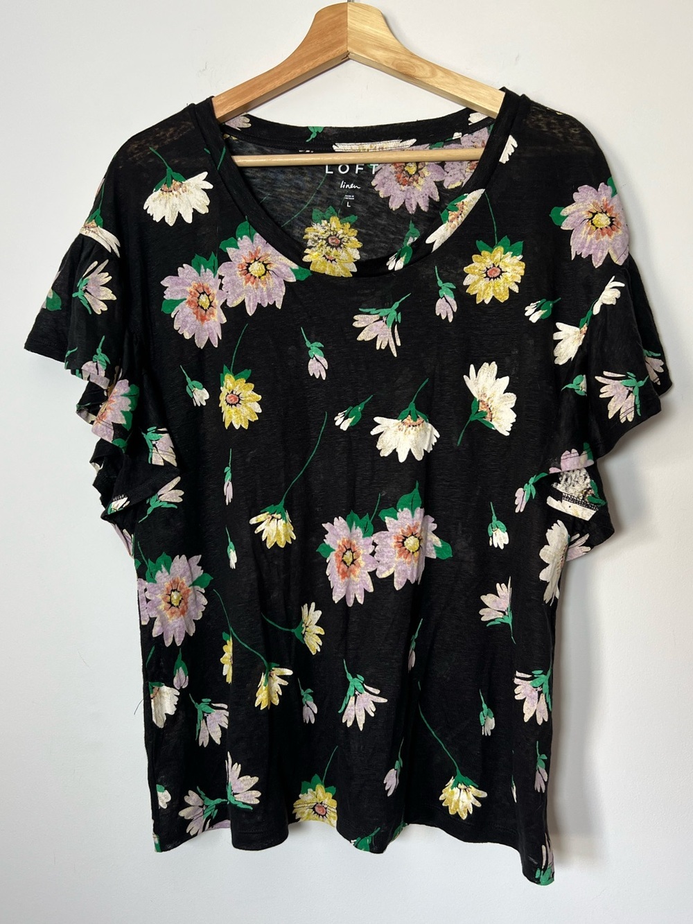 LOFT Black Floral Ruffle Sleeve 100% Linen Tee Spring - Picture 1 of 8